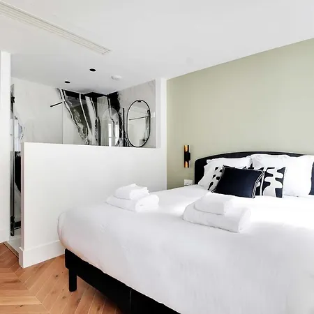 Luxurious - 3br-8p - Opera Apartmán *